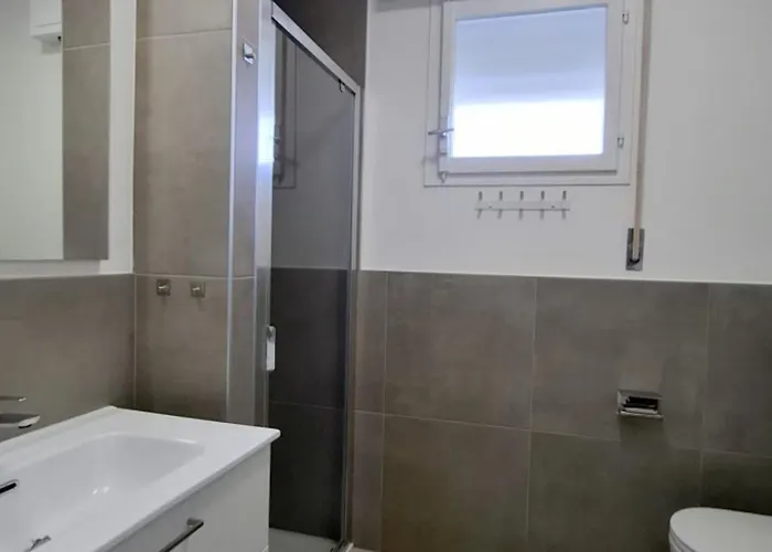 Relaxing Flat Just 50 Meters From The